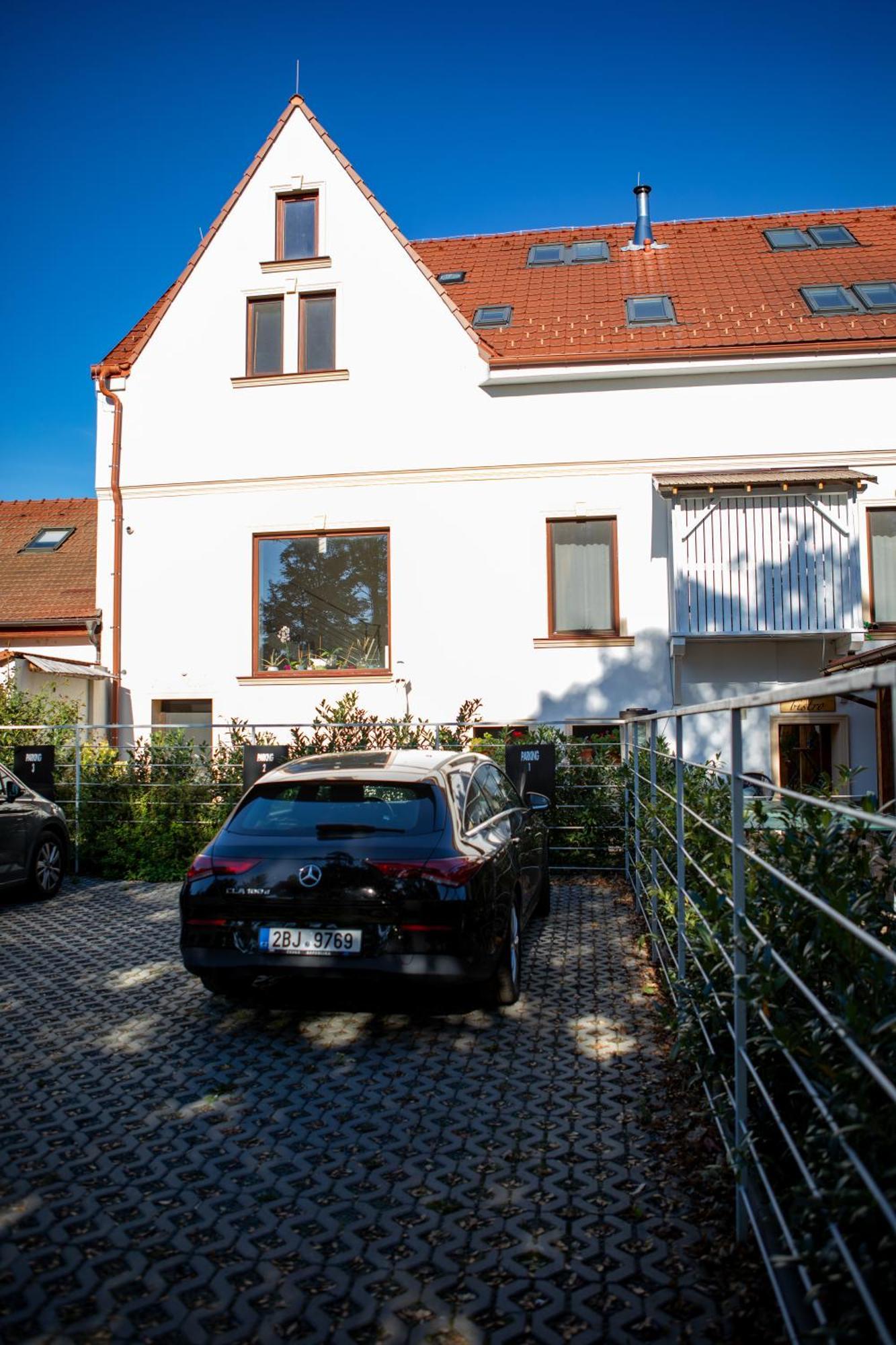 Penzion Lederer Dolni Dunajovice Exterior photo